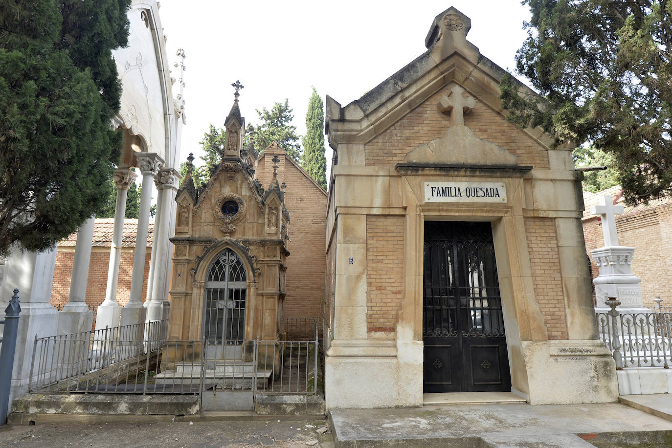 Fotos: Panteones y sepulcros del cementerio Nuestro Padre Jesús de Murcia