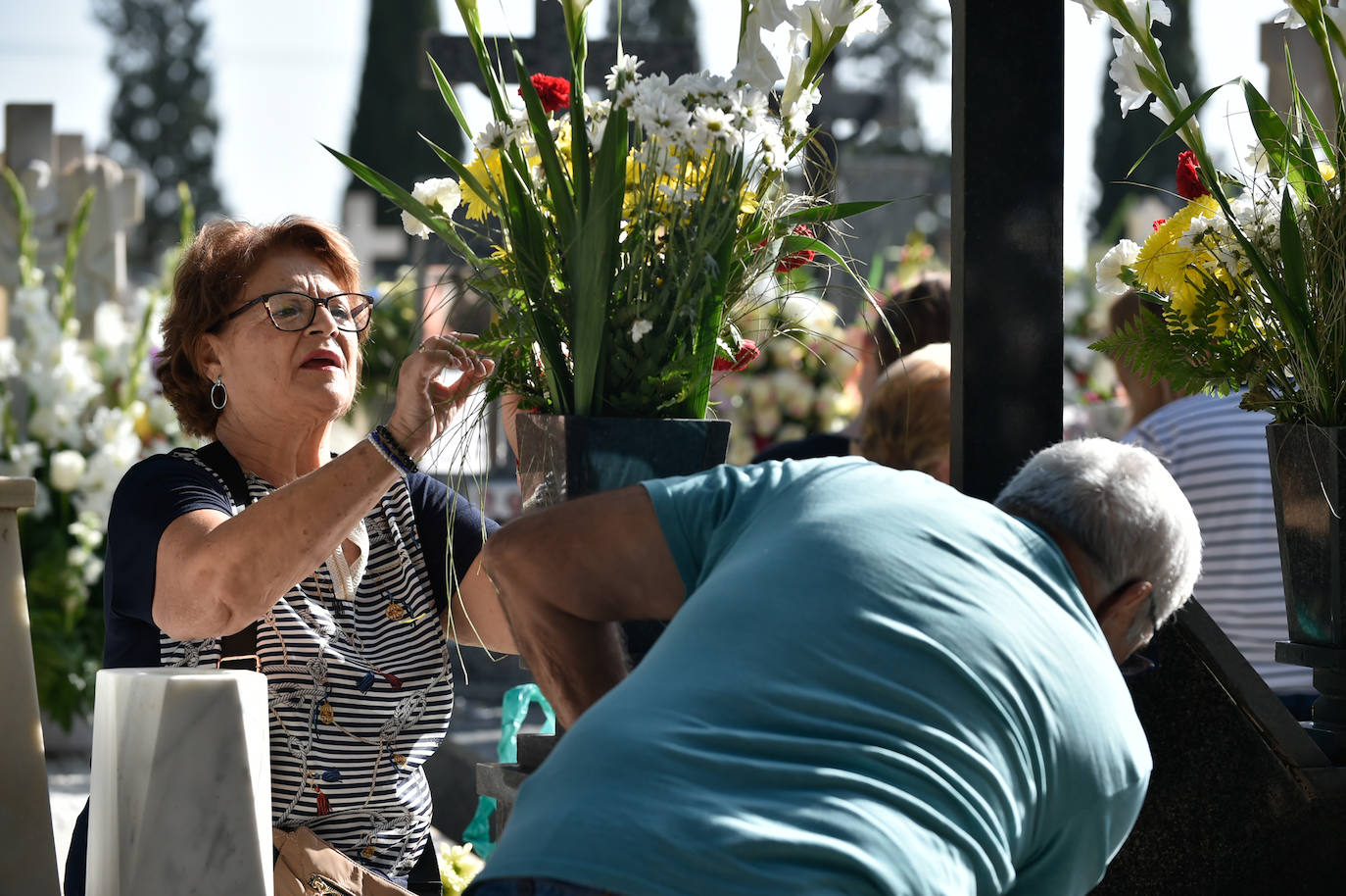 Fotos: Visitas al cementerio Nuestro Padre Jesús de Murcia en el día de Todos los Santos