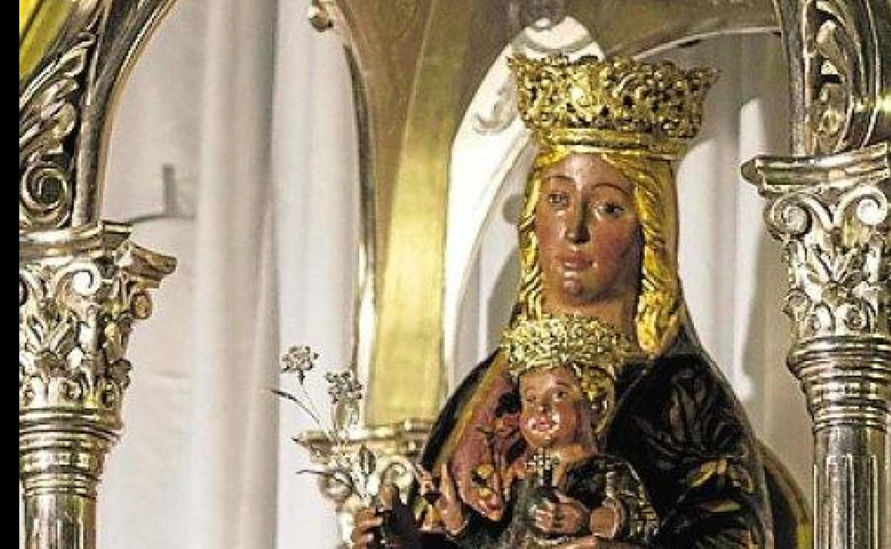 Talla de la Virgen del Rosell.