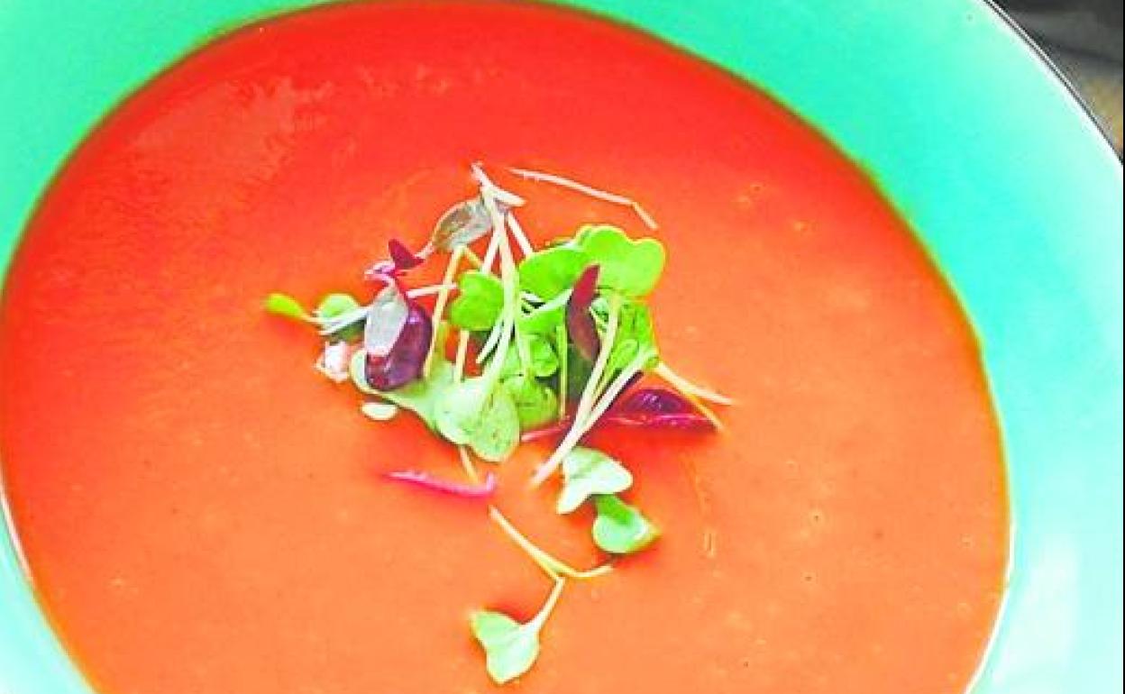 Sopa de tomate ahumada