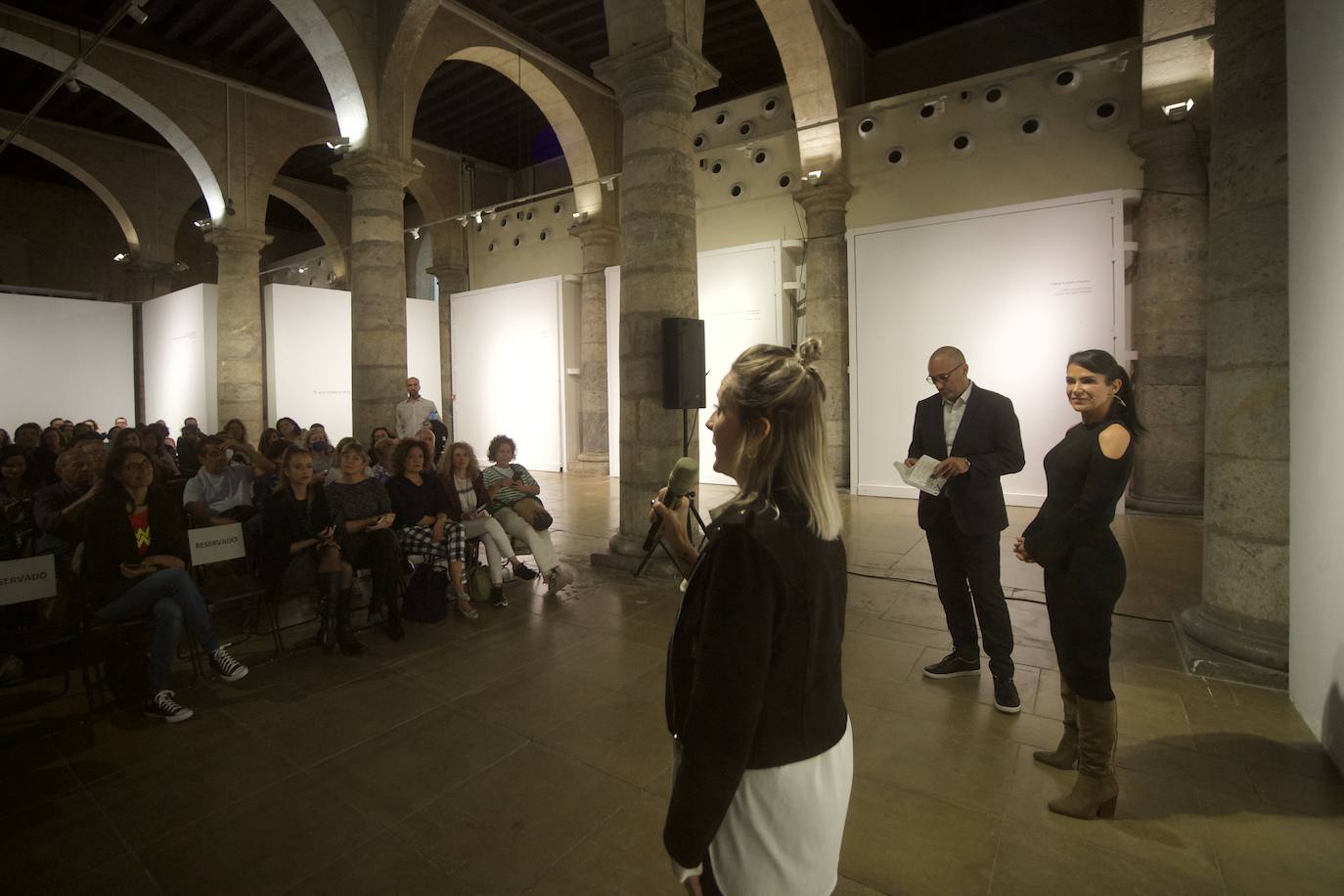 Fotos: Las imágenes de la charal de Lydia Cacho en Murcia