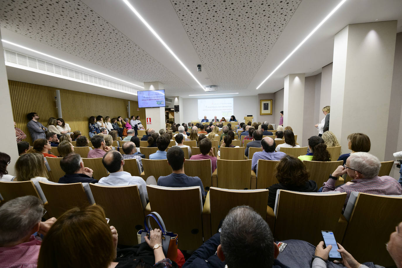 Fotos: Asamblea de médicos de Atención Primaria