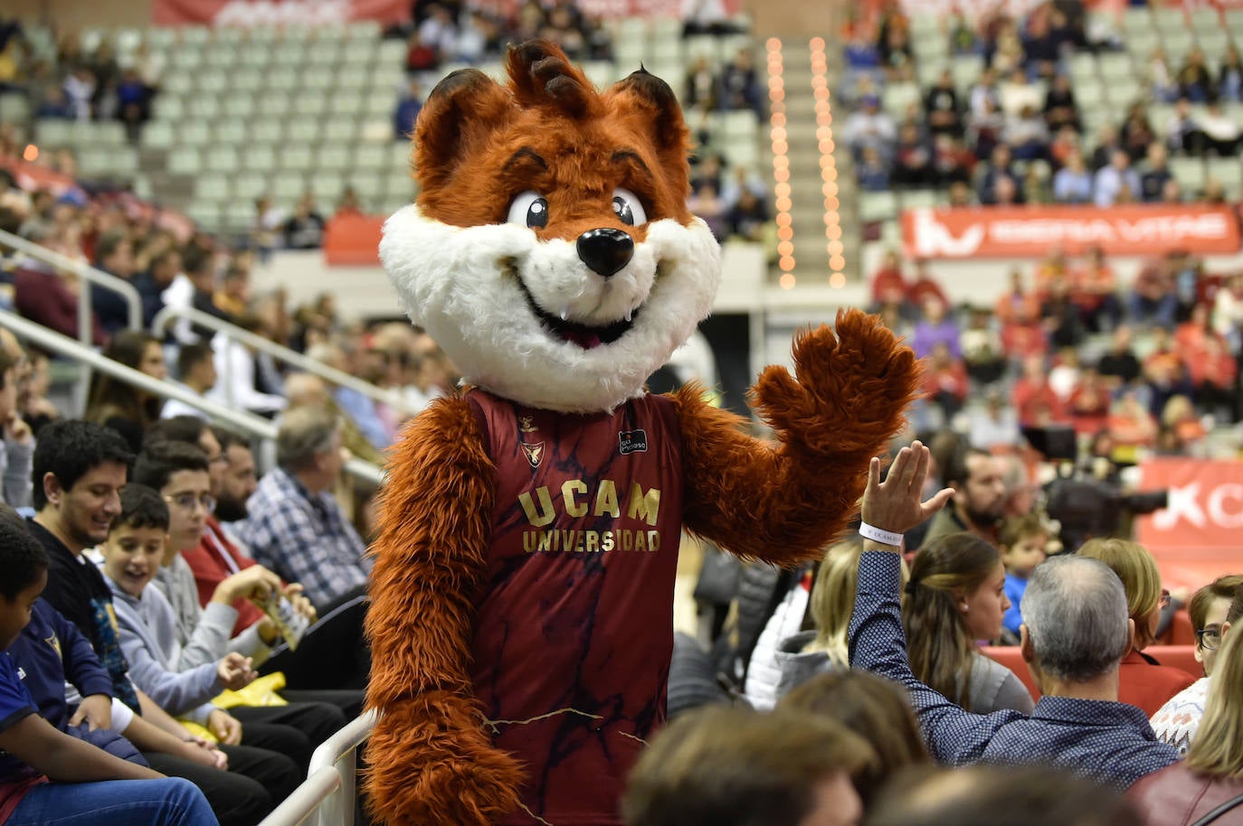 Fotos: Las imágenes del partido UCAM CB Murcia - Obradoiro