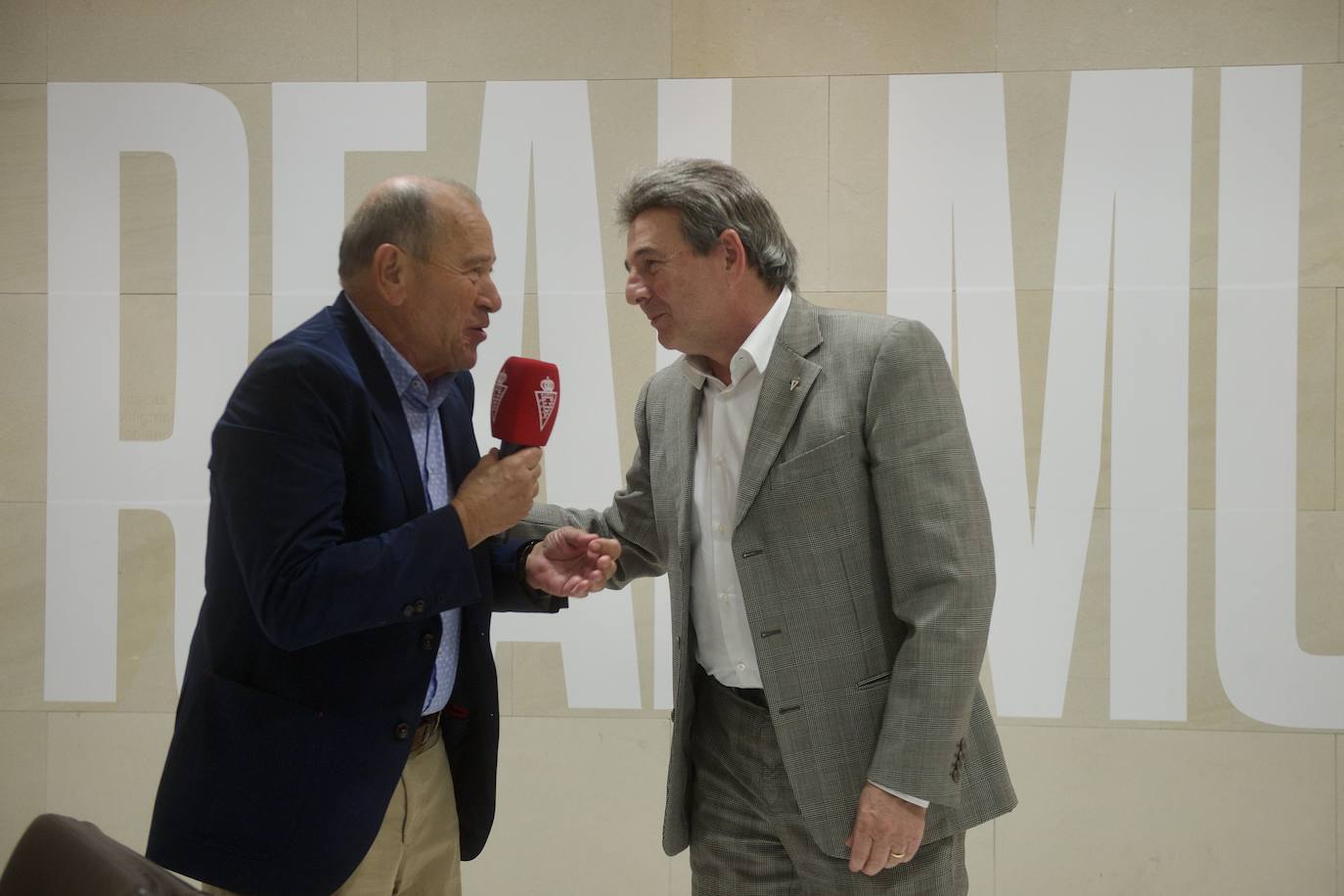 Fotos: Junta de accionistas del Real Murcia en imágenes