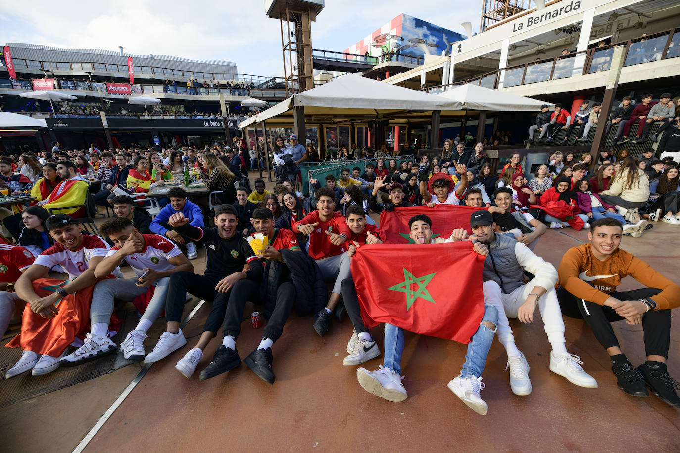 Fotos: Celebración de la colonia marroquí de la Región de Murcia tras vencer a España en el Mundial, en imágenes