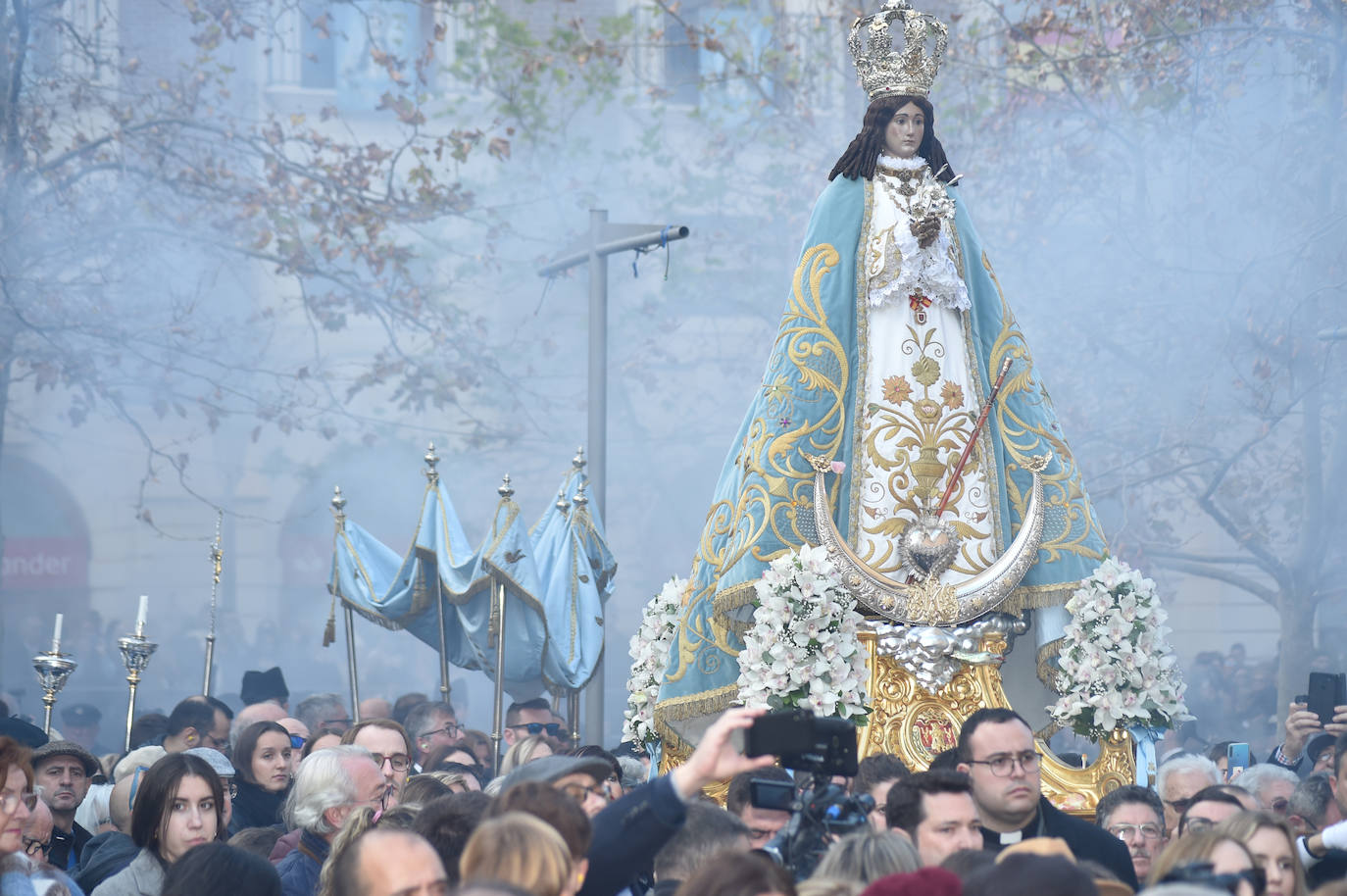 Fotos: La Patrona de Yecla llega a la Basílica en una espectacular Bajada