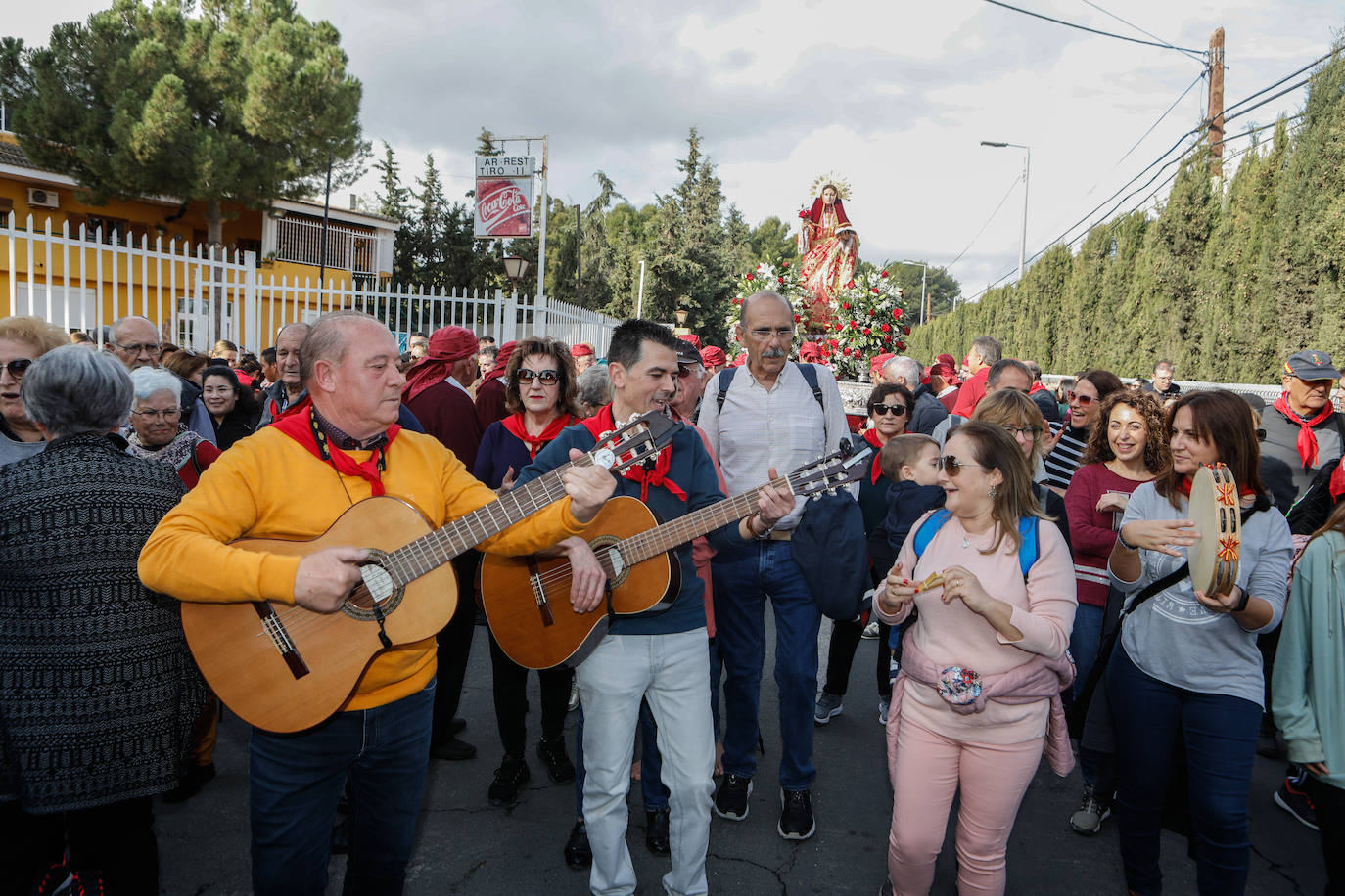 Fotos: La Santa reúne a 10.000 romeros en su bajada a Totana tras el parón de la pandemia