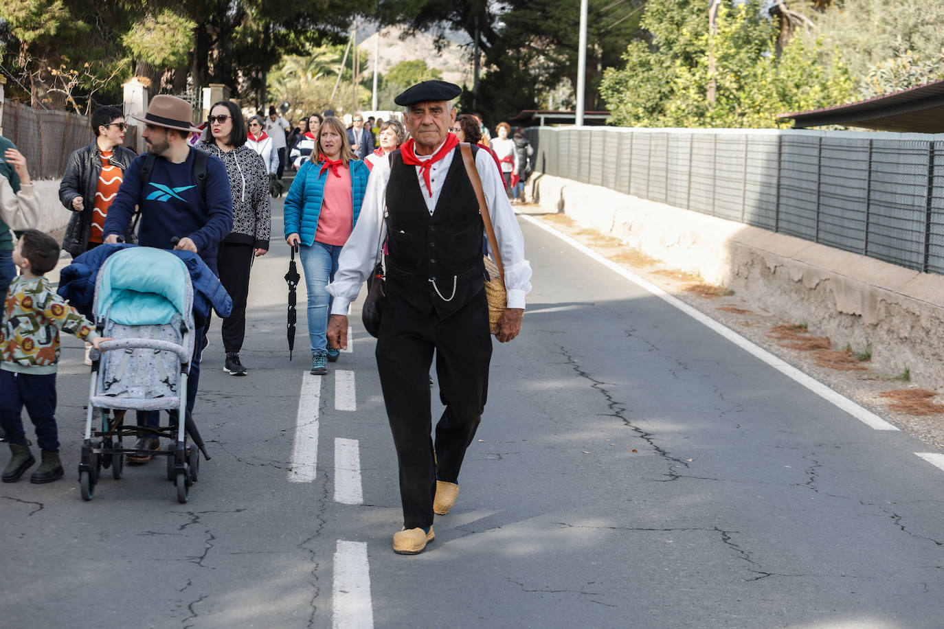 Fotos: La Santa reúne a 10.000 romeros en su bajada a Totana tras el parón de la pandemia