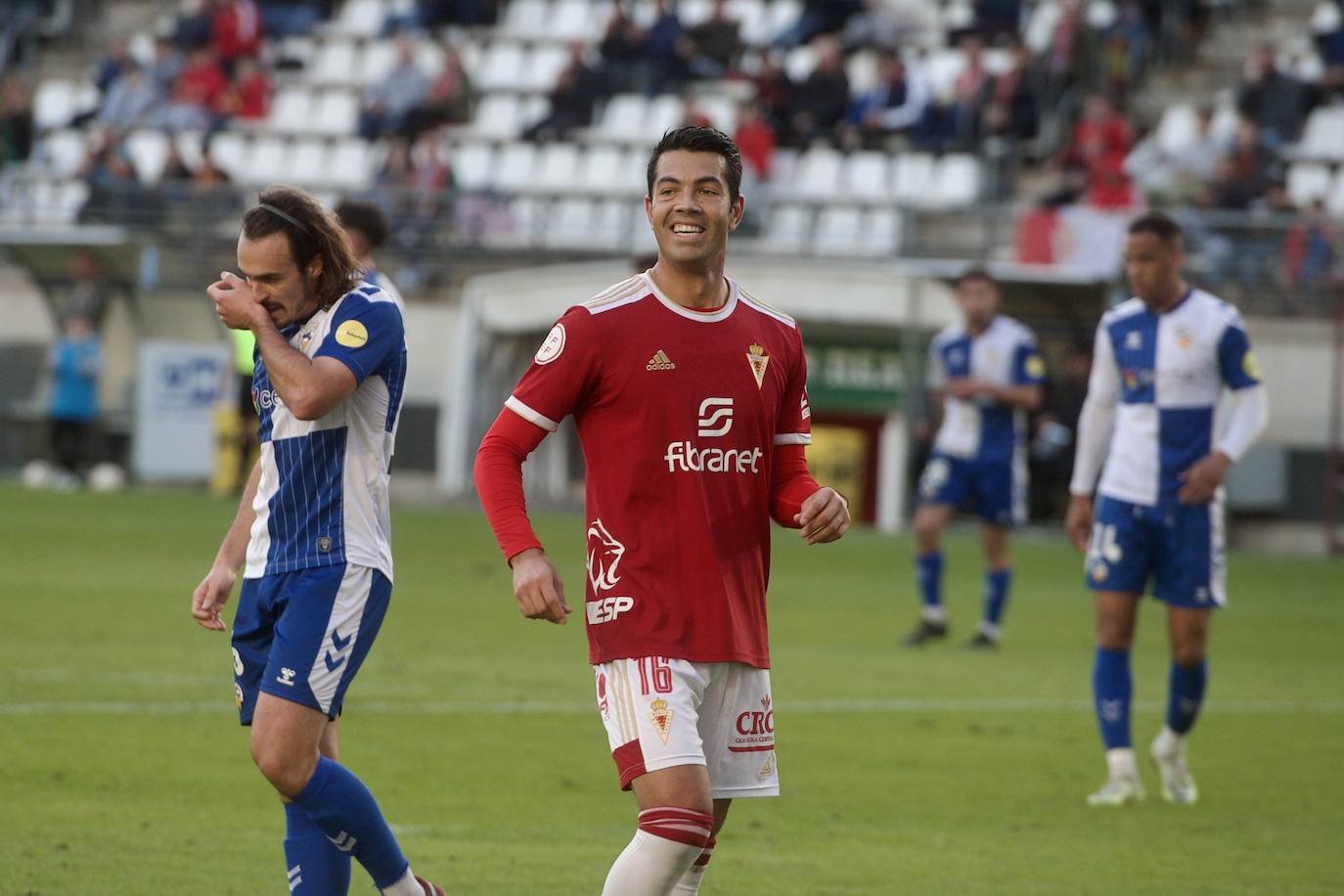 Fotos: La victoria del Real murcia frente al Sabadell, en imágenes