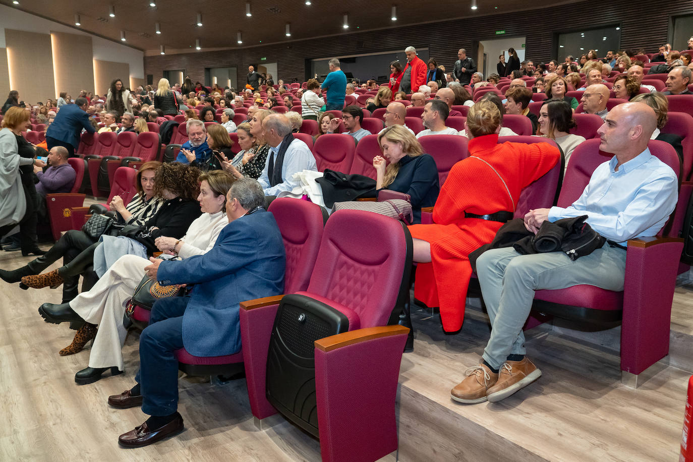 Fotos: Lleno en el estreno del auditorio Margarita Lozano de Lorca