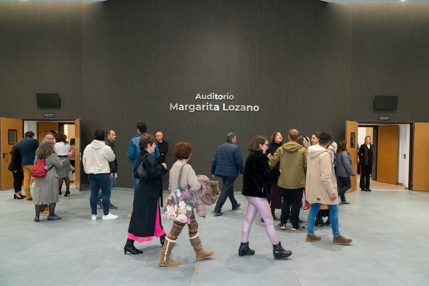 Fotos: Lleno en el estreno del auditorio Margarita Lozano de Lorca