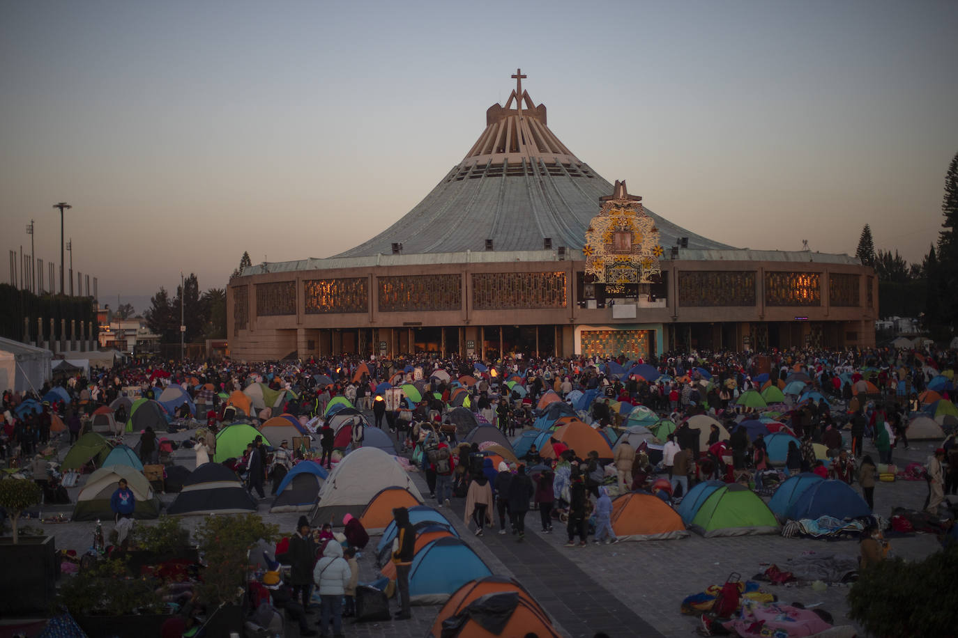Fotos: Rendidos a la Virgen de Guadalupe
