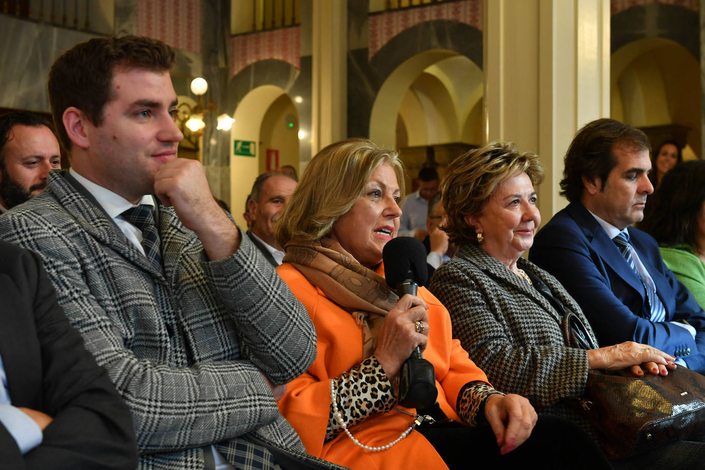 Fotos: El encuentro sectorial con empresarios para presentar el proyecto de la terminal Barlomar, en imágenes