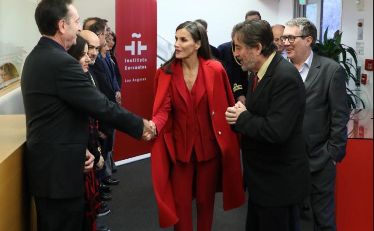 La reina Letizia, en el Instituto Cervantes de Los Ángeles. 