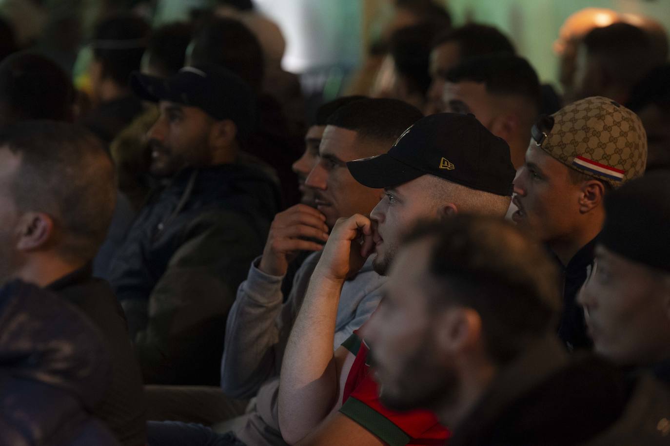 Fotos: Los aficionados de Marruecos se resignan tras la derrota ante Francia