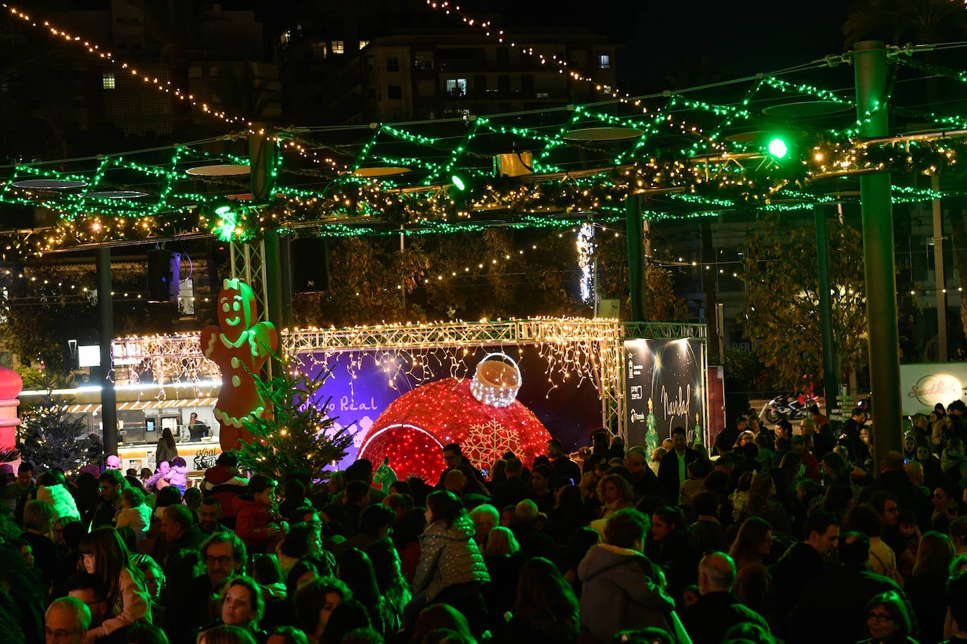 Fotos: Encendido de las luces navideñas en Murcia