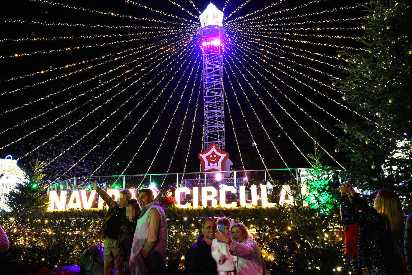 Fotos: Encendido de las luces navideñas en Murcia