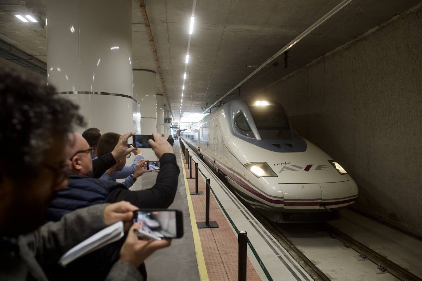 Fotos: Acto de inauguración del AVE Madrid-Murcia