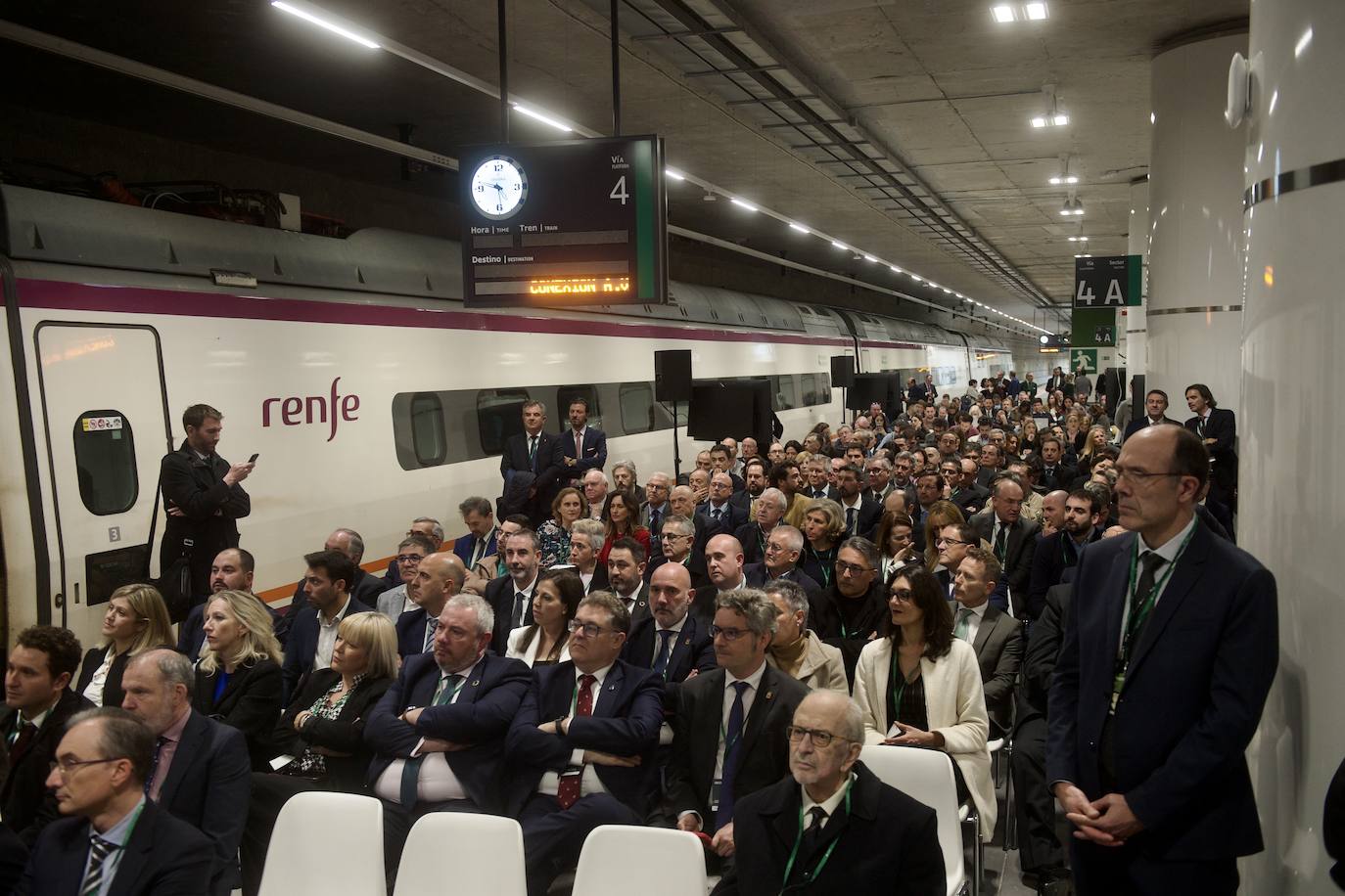 Fotos: Acto de inauguración del AVE Madrid-Murcia