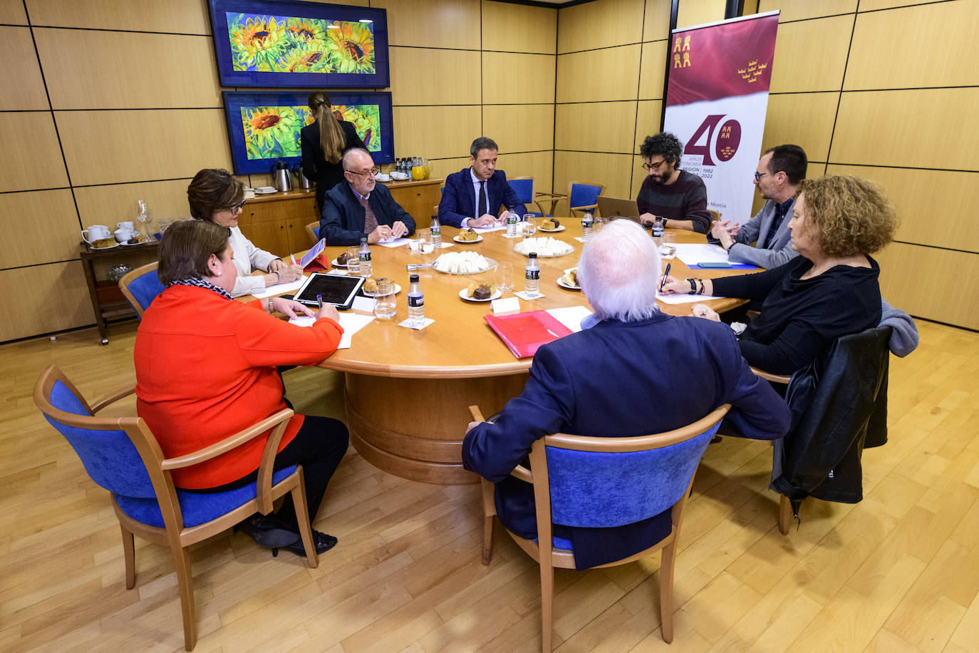 Fotos: La mesa redonda de los 40 años de autonomía, en imágenes