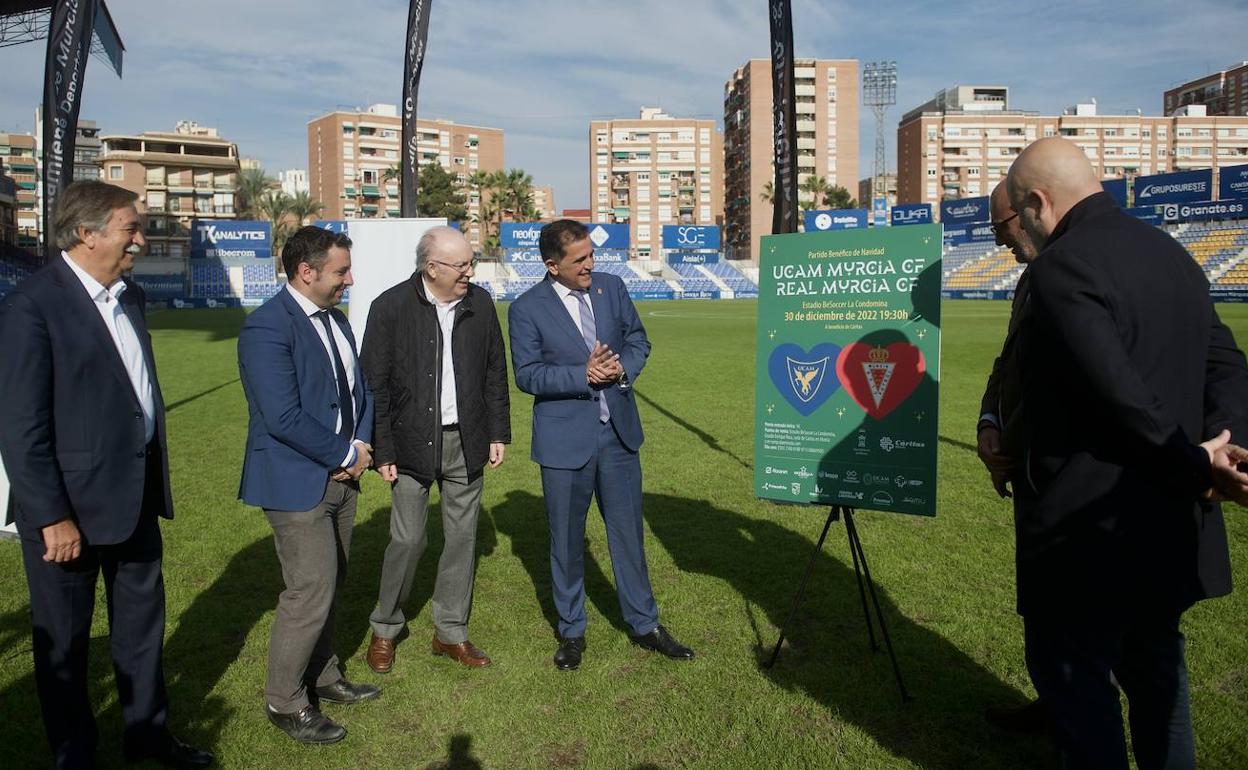 Presentación del partido benéfico entre el UCAM Murcia CF y el Real Murcia.