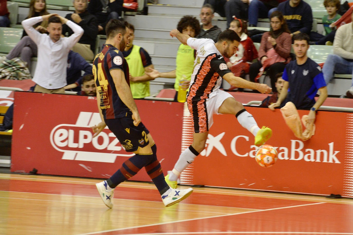 Fotos: ElPozo-Levante (3-2)