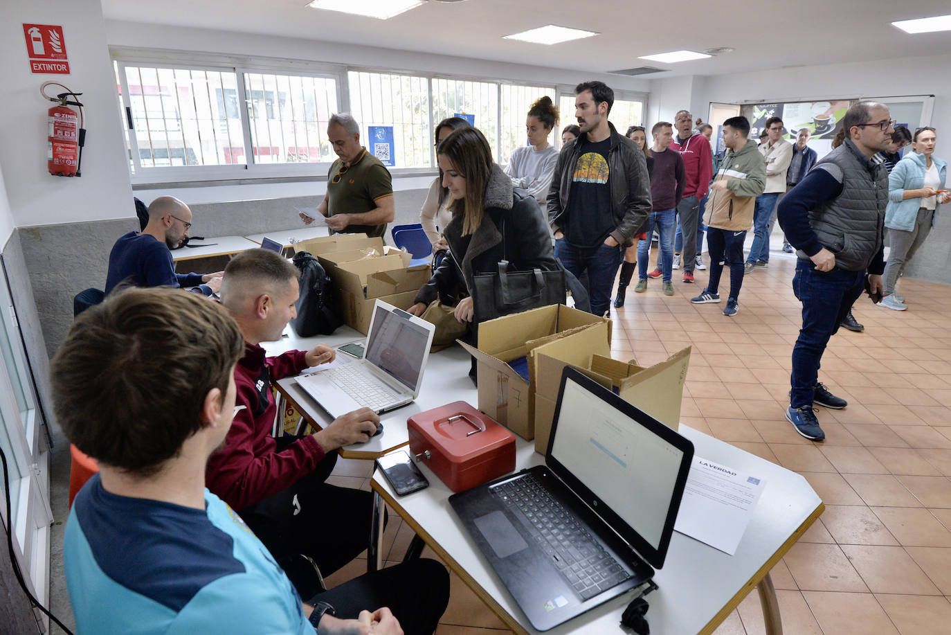 Fotos: Recogida de dorsales de la San Silvestre de Murcia 2022