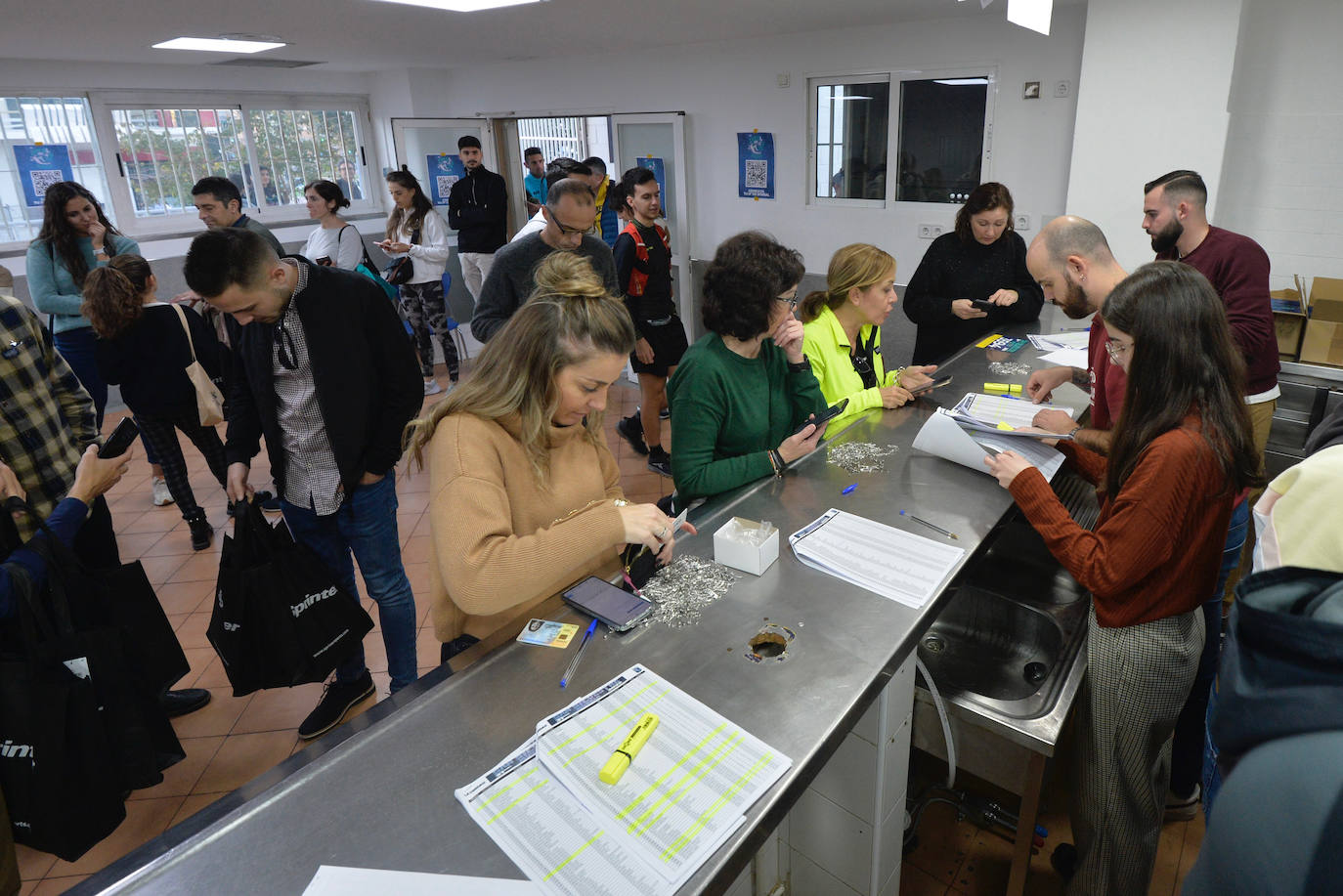 Fotos: Recogida de dorsales de la San Silvestre de Murcia 2022