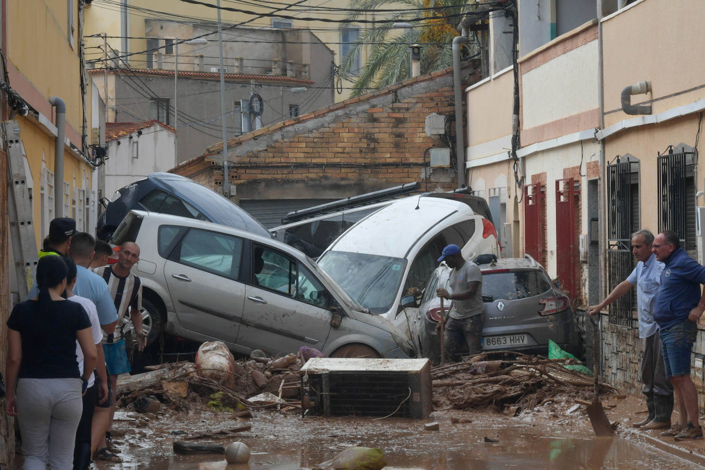 Luto en Javalí Viejo con un muerto en una riada trágica. El diluvio que cayó en la Región durante la madrugada del domingo 25 al lunes 26 -41 litros en solo diez minutos- tuvo consecuencias trágicas en la pedanía murciana de Javalí Viejo, con un muerto por la riada. | Guillermo Carrión / AGM 