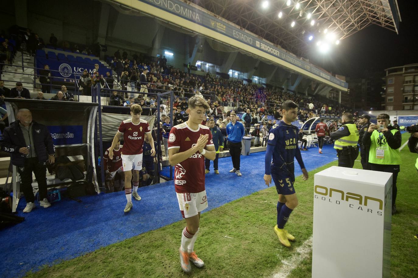 Fotos: Derbi benéfico del UCAM ante el Real Murcia