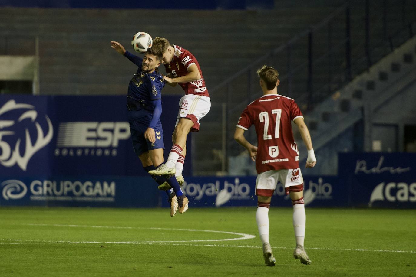 Fotos: Derbi benéfico del UCAM ante el Real Murcia