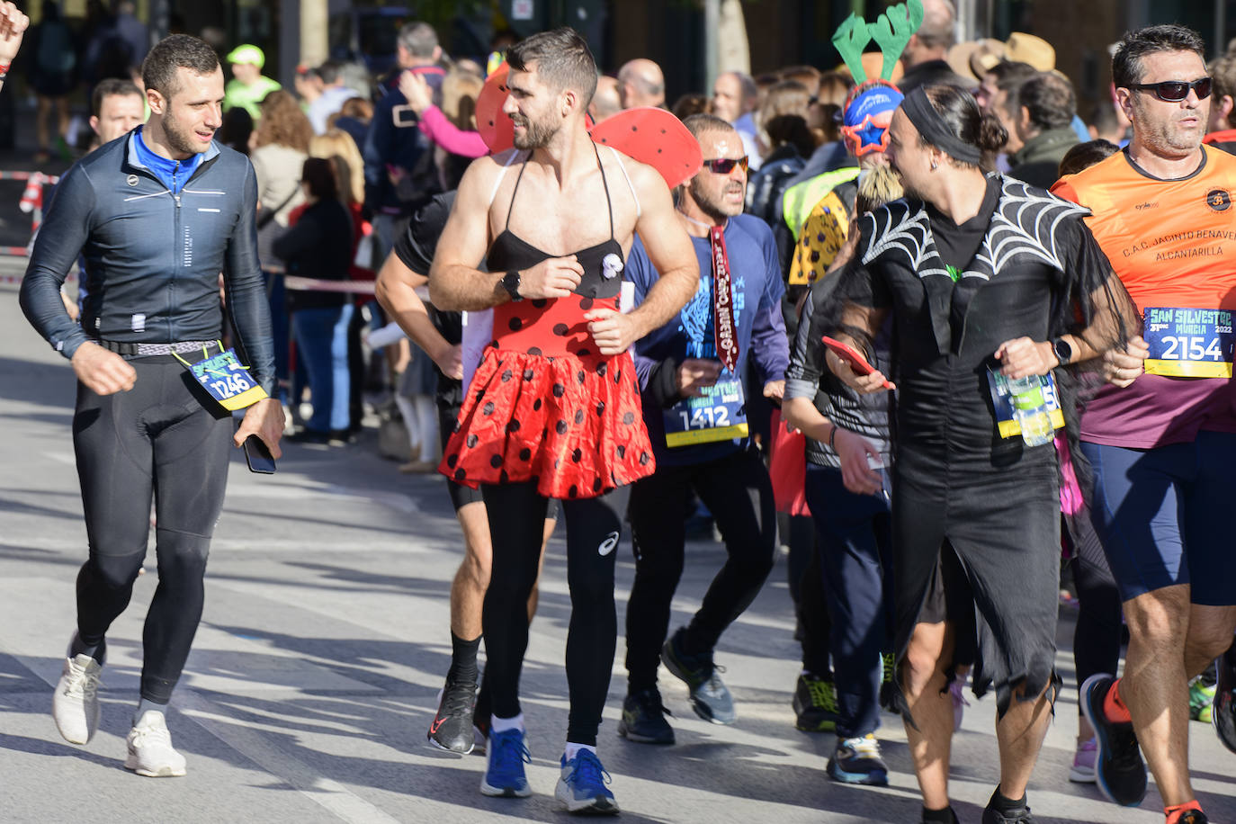 Fotos: Los disfraces de la San Silvestre de Murcia 2022