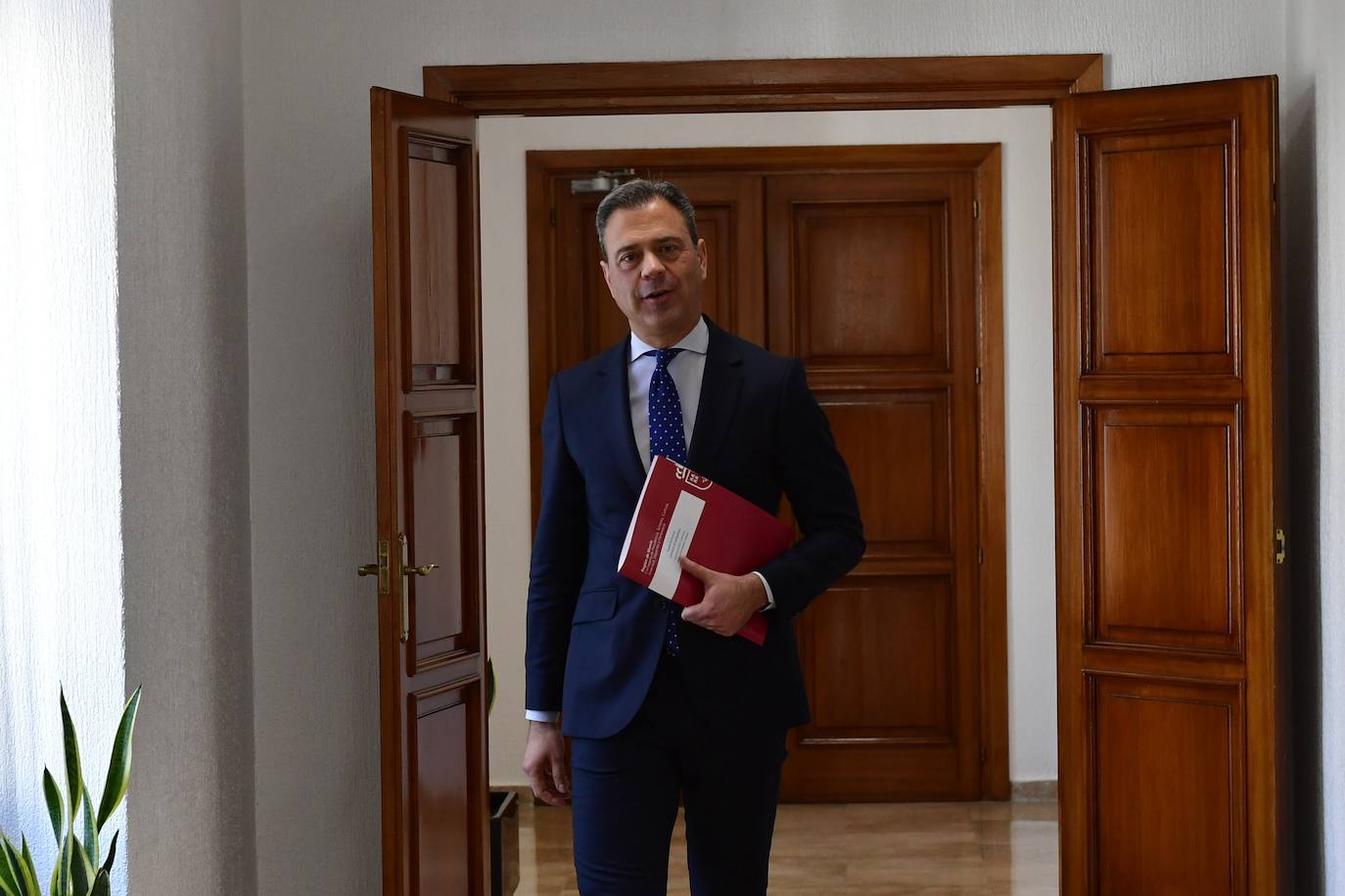 Marcos Ortuño, este jueves en San Esteban, tras el Consejo de Gobierno.