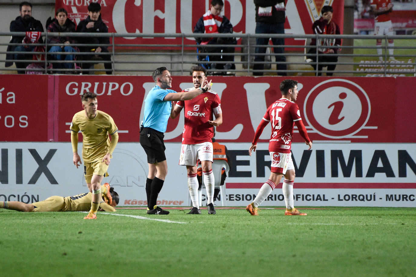 Las imágenes del Real Murcia-Barça B (1-1)