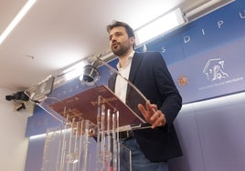 Javier Sánchez Serna, en el Congreso de los Diputados.