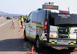 Control de radar de la Guardia Civil de Tráfico.