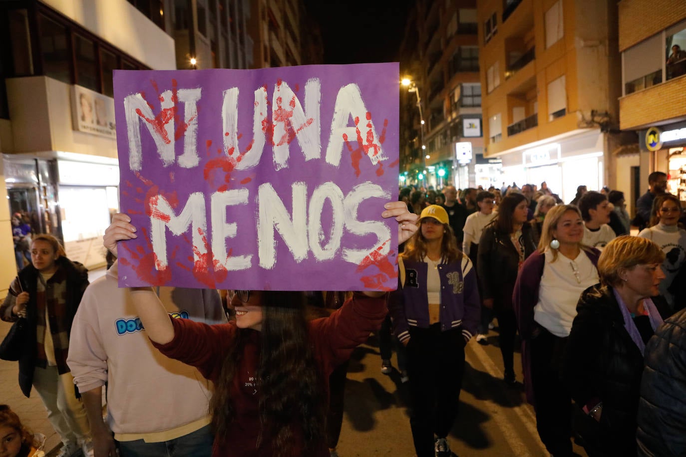 La manifestación del Día de la Mujer en Lorca, en imágenes