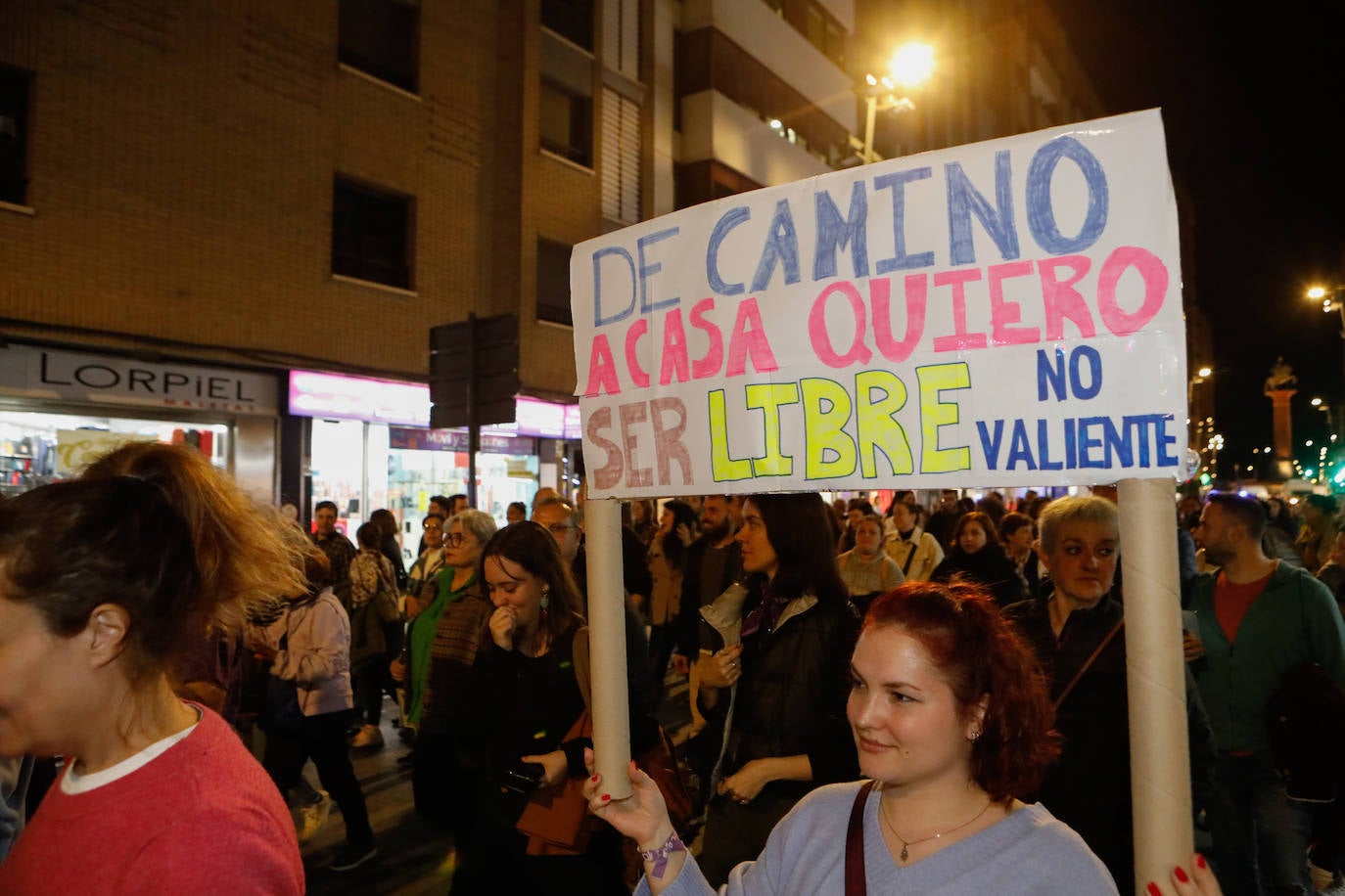 La manifestación del Día de la Mujer en Lorca, en imágenes
