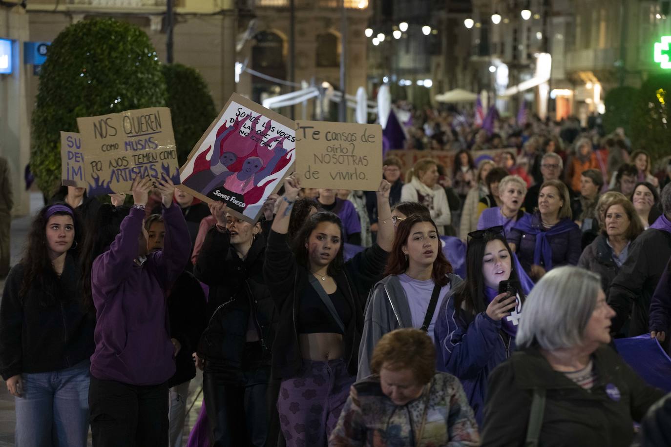 La manifestación del Día de la Mujer en Cartagena, en imágenes