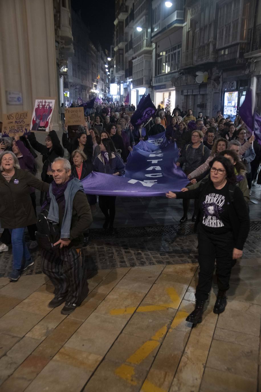 La manifestación del Día de la Mujer en Cartagena, en imágenes