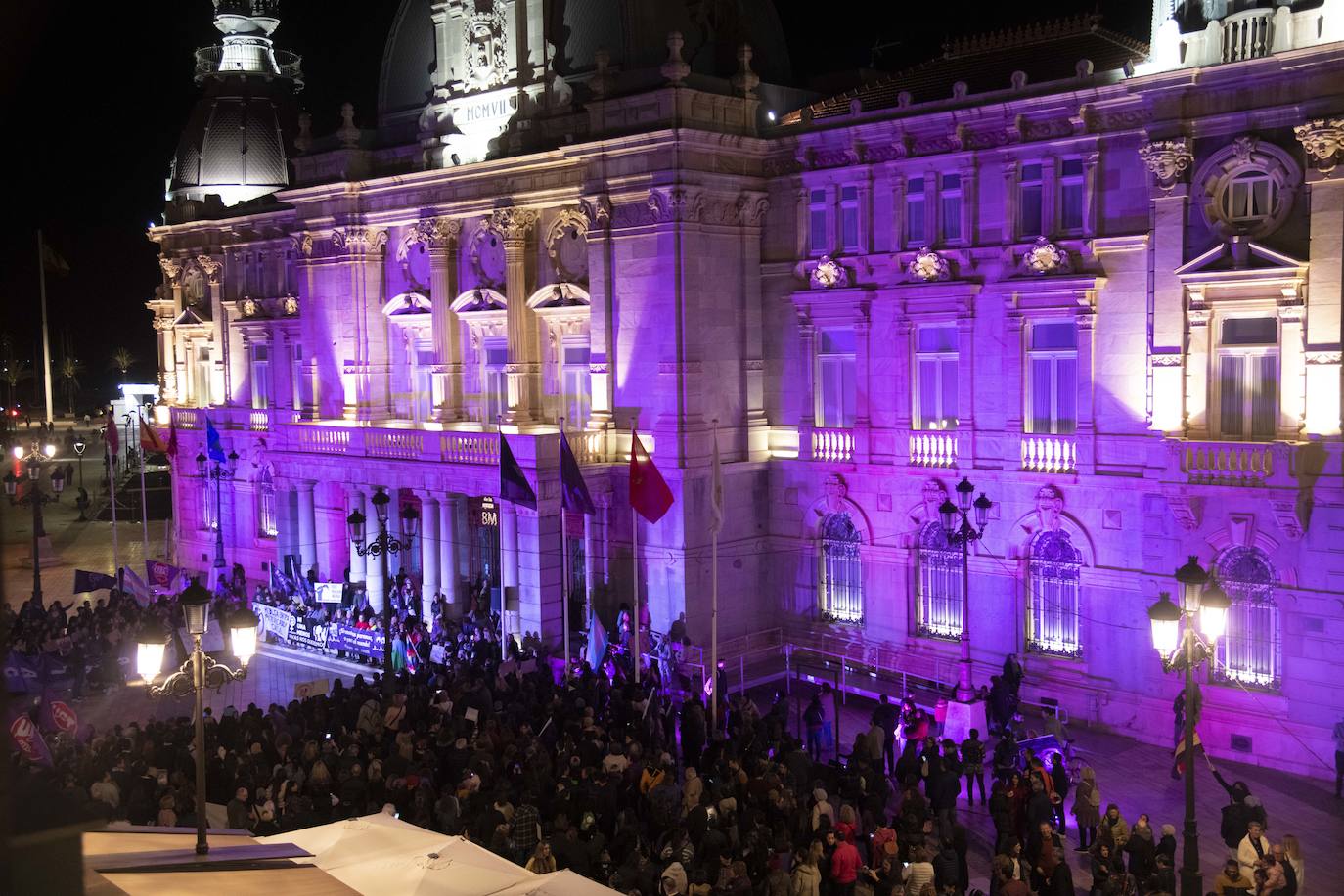 La manifestación del Día de la Mujer en Cartagena, en imágenes
