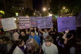 La manifestación del Día de la Mujer en Murcia, en imágenes