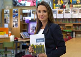 Isabel Martínez Llorente en el IES Mariano Baquero.