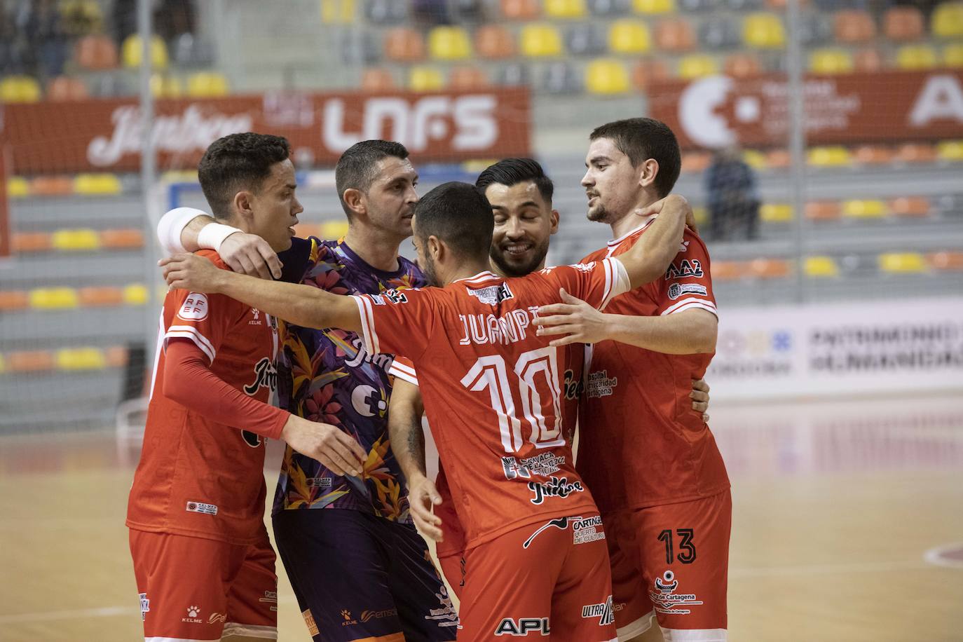 Las imágenes del Jimbee-Córdoba (5-4)