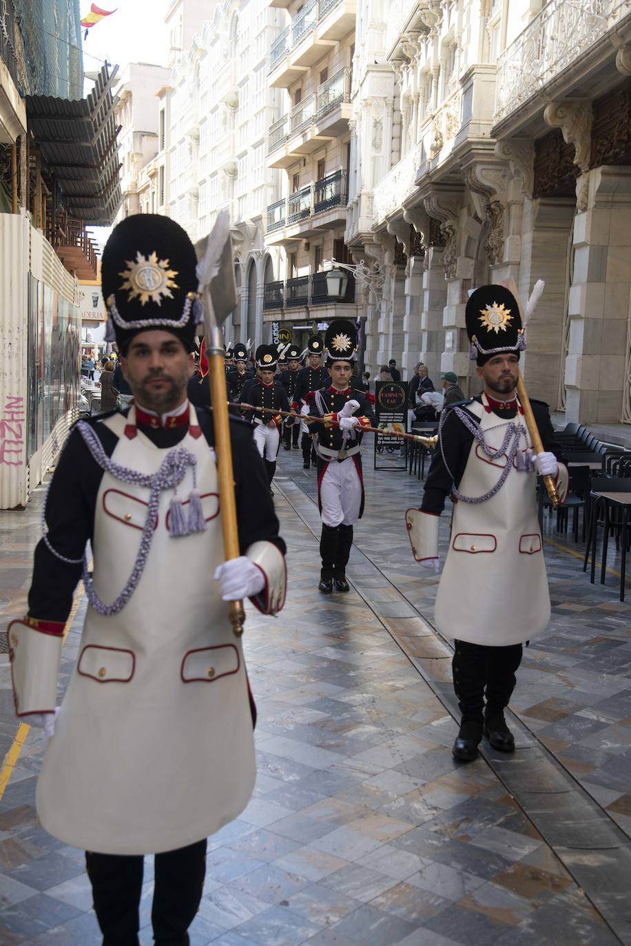 Los granaderos marrajos honran la gesta del militar Martín Álvarez