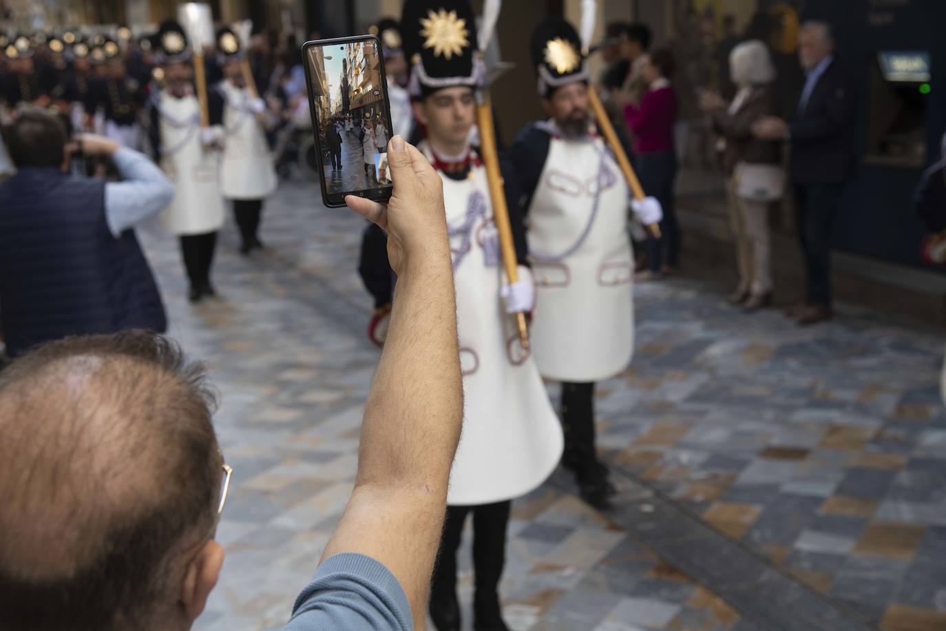 Los granaderos marrajos honran la gesta del militar Martín Álvarez