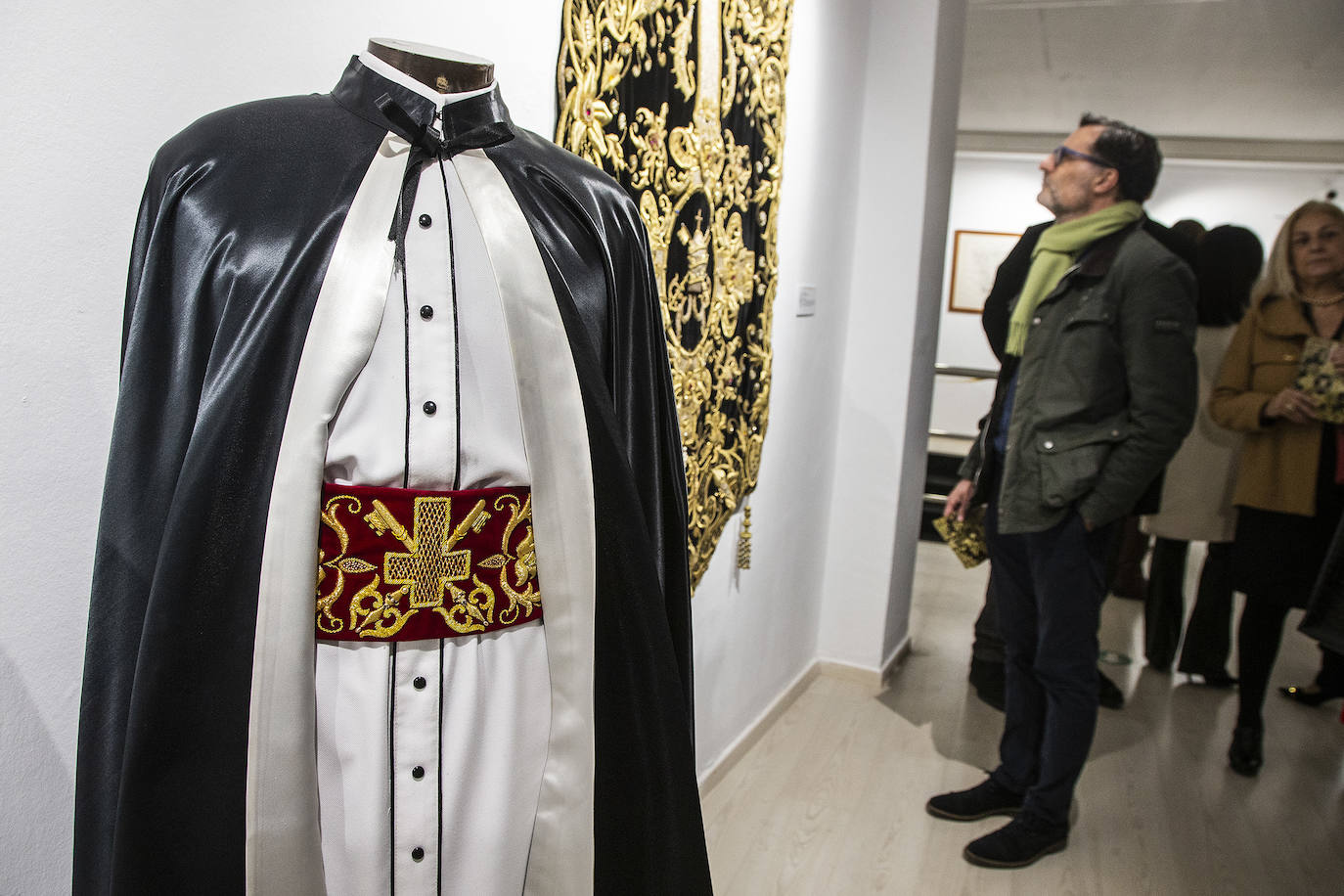 Exposición de bordados de Antoñita Sánchez en Cartagena