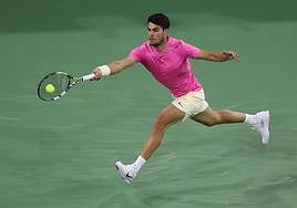 Carlos Alcaraz durante el partido contra Draper.