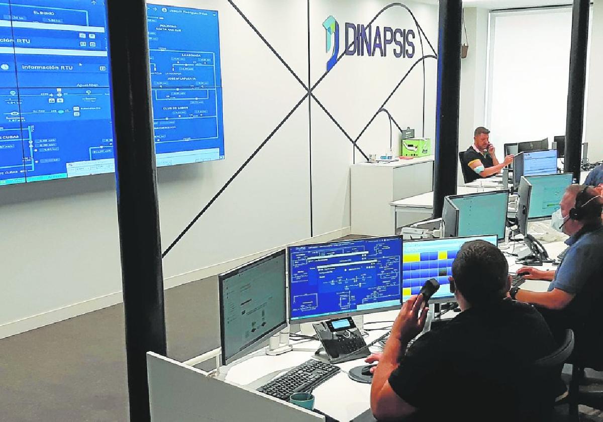 El 'hub operativo' de Dinapsis Cartagena, equipado con la tecnología más avanzada existente en el mercado.