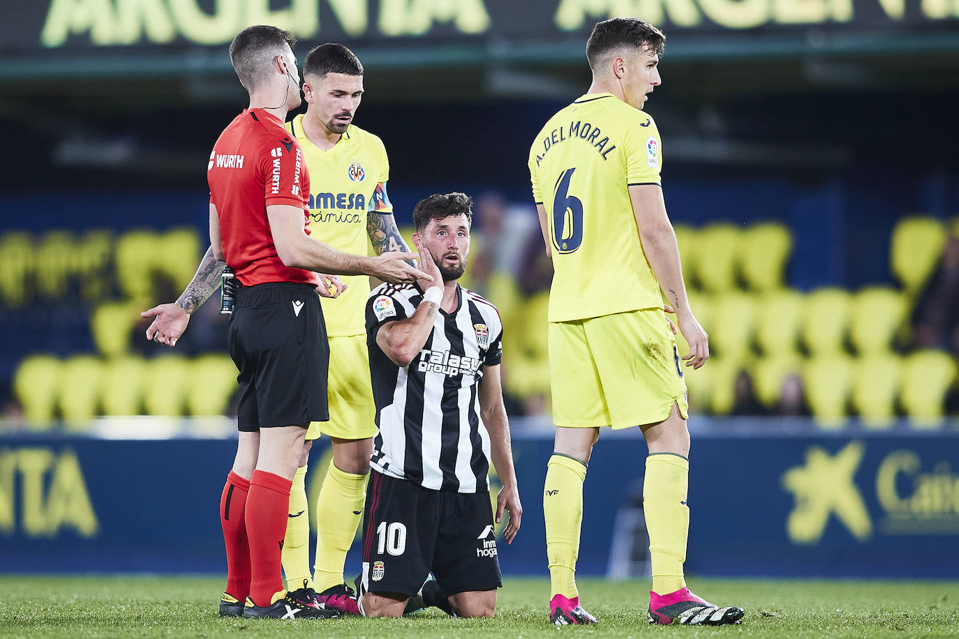 La derrota del Cartagena frente al Villarreal B, en imágenes